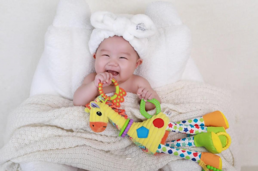 玉林6岁宝宝掉头发正常吗 玉林6岁宝宝掉头发正常吗